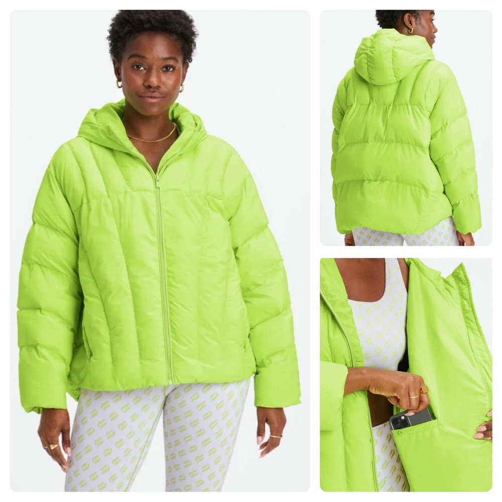 NEW Fabletics Quilted Hooded Comfy Puffer Limeade/Mineral Grey/Egret Logo Small
